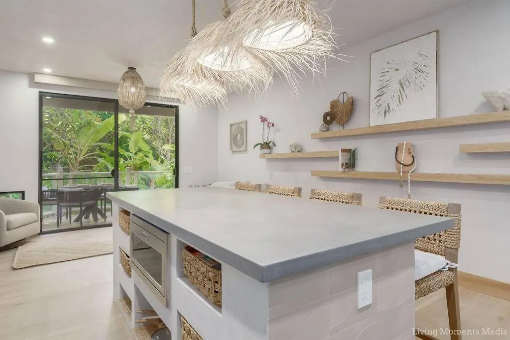 Aloha Moon - A Chic And Dreamy Modern Tropical Hideaway! Apartment Wailea