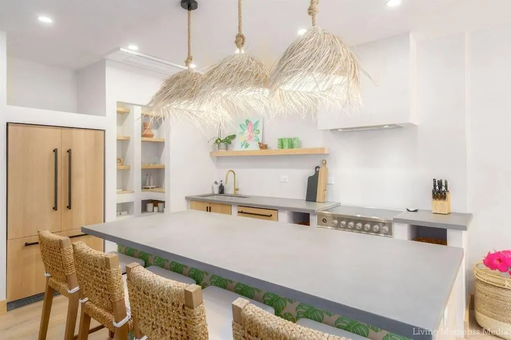 Aloha Moon - A Chic And Dreamy Modern Tropical Hideaway! Apartment Wailea  0*, Wailea (Maui) United States
