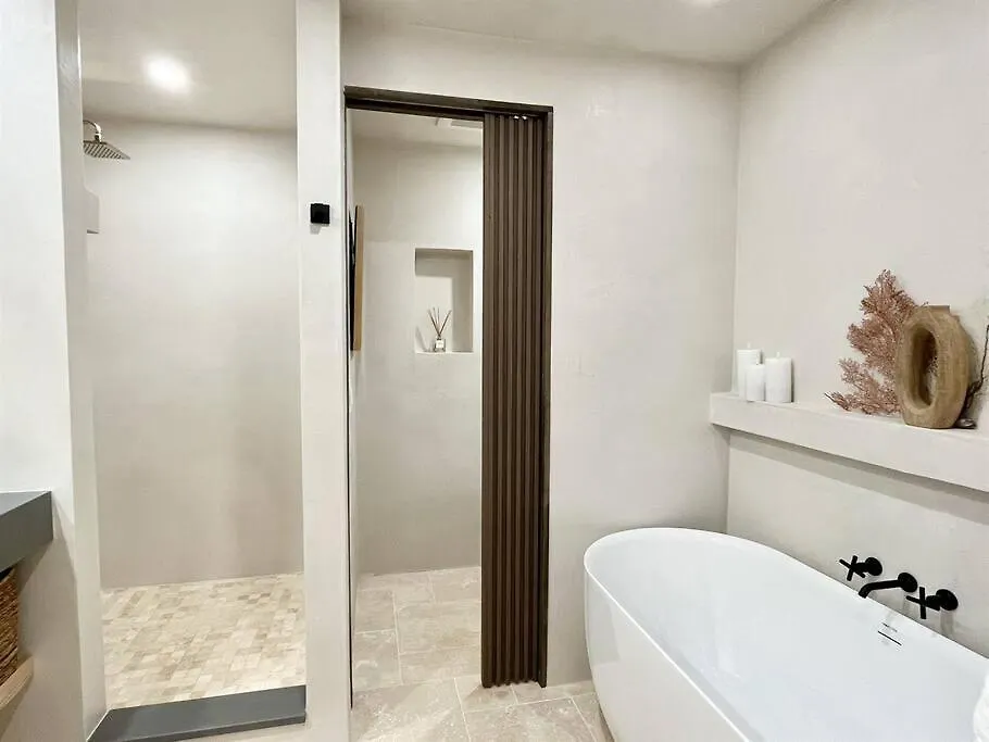 Aloha Moon - A Chic And Dreamy Modern Tropical Hideaway! Apartment Wailea