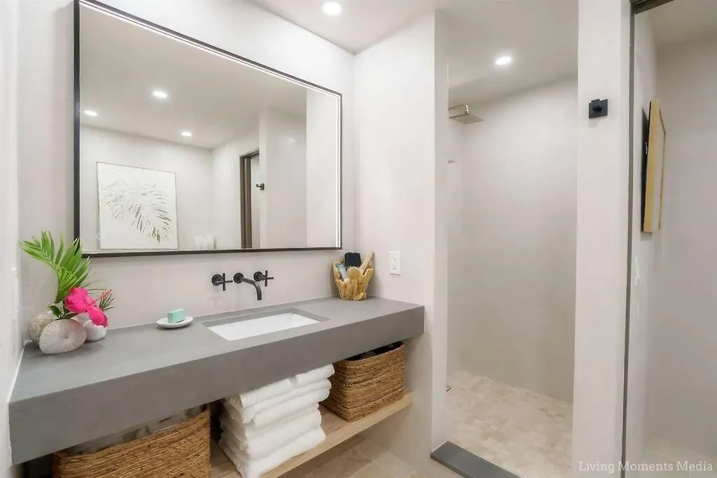 Aloha Moon - A Chic And Dreamy Modern Tropical Hideaway! Apartment Wailea  0*, Wailea (Maui)