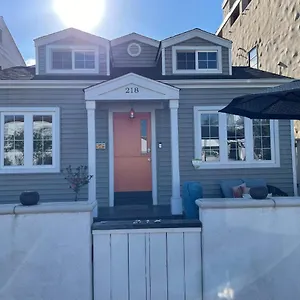https://1926-boho-beach-house.topanaheimhotels.com